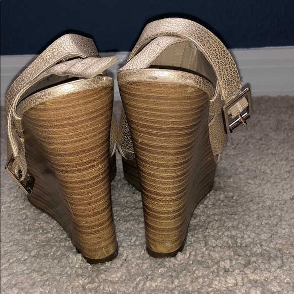 INC wedges - Picture 3 of 4